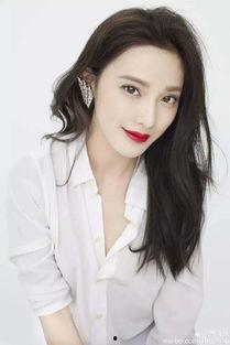 爆料娱乐圈彭小苒,揭秘明星背后的故事